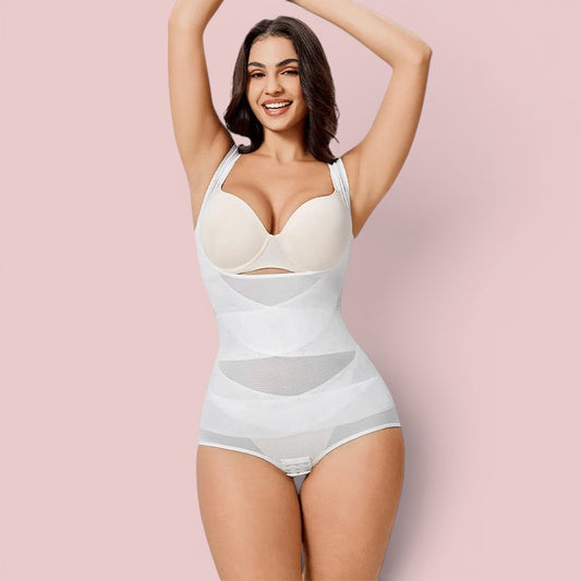 Oddychające body modelujące – kontrola brzucha i efekt push-up pośladków